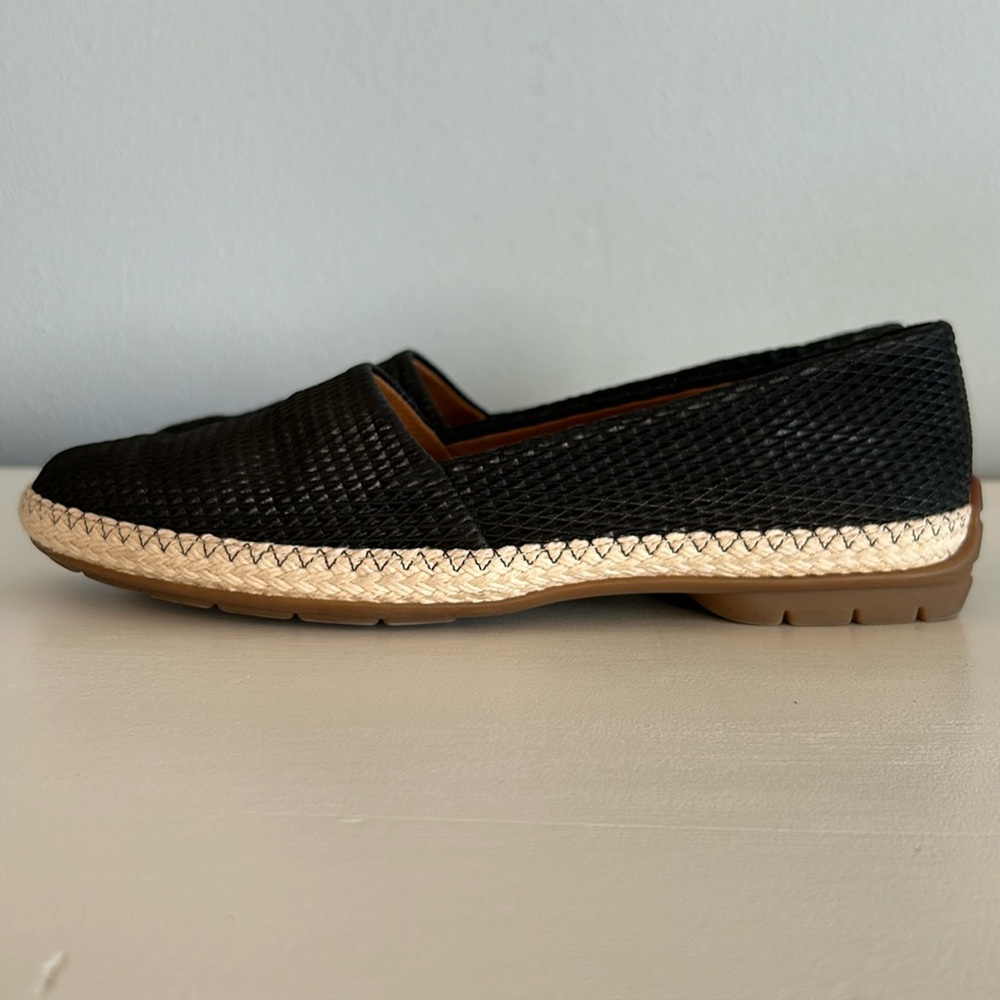 Paul Green •  Layla Leather Espadrille Flats in Black Size 8 US / 37 EU / 5.5 UK - Picture 5 of 15